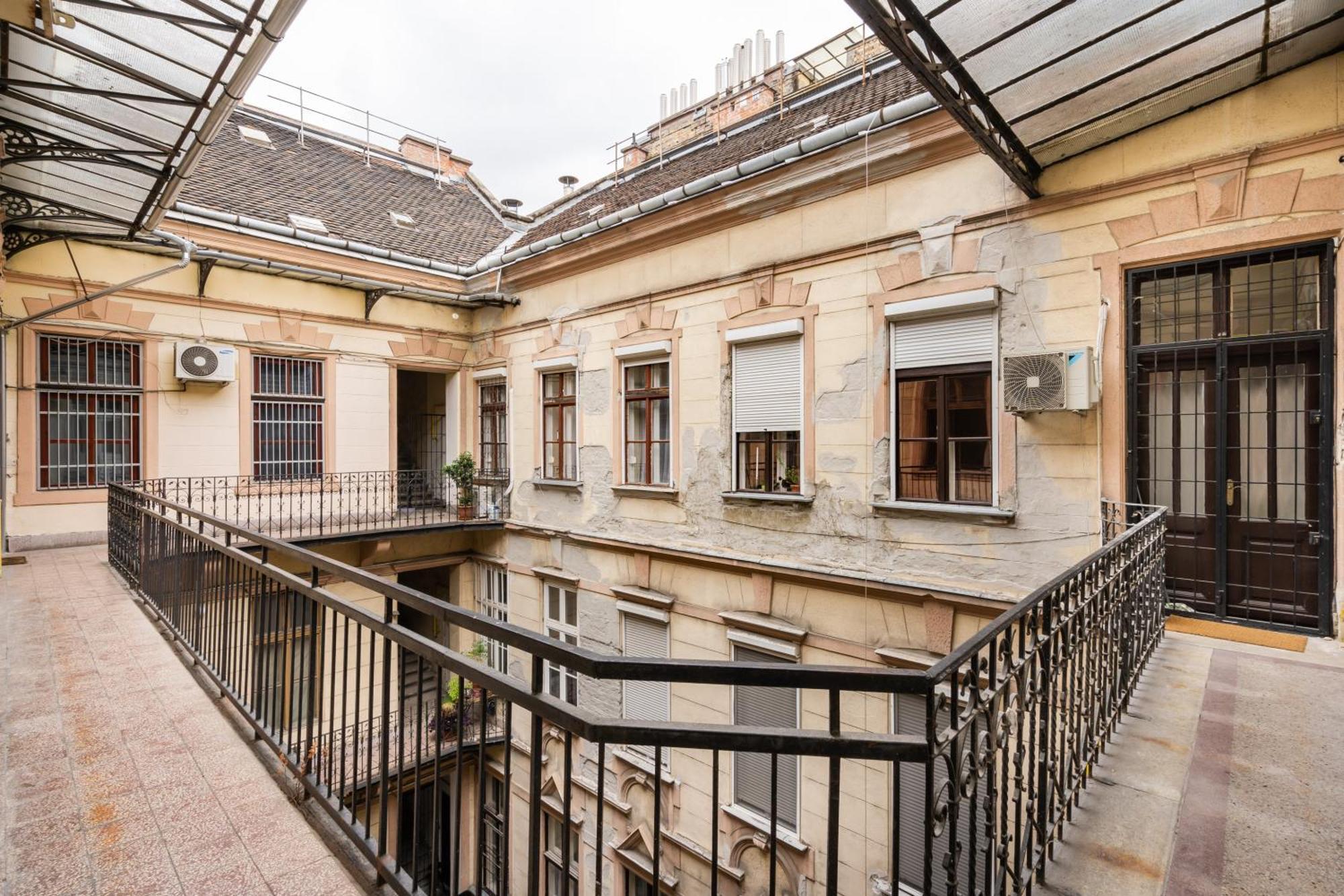Elizabeth Boulevard Apartament *