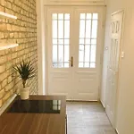 Elizabeth Boulevard Apartment